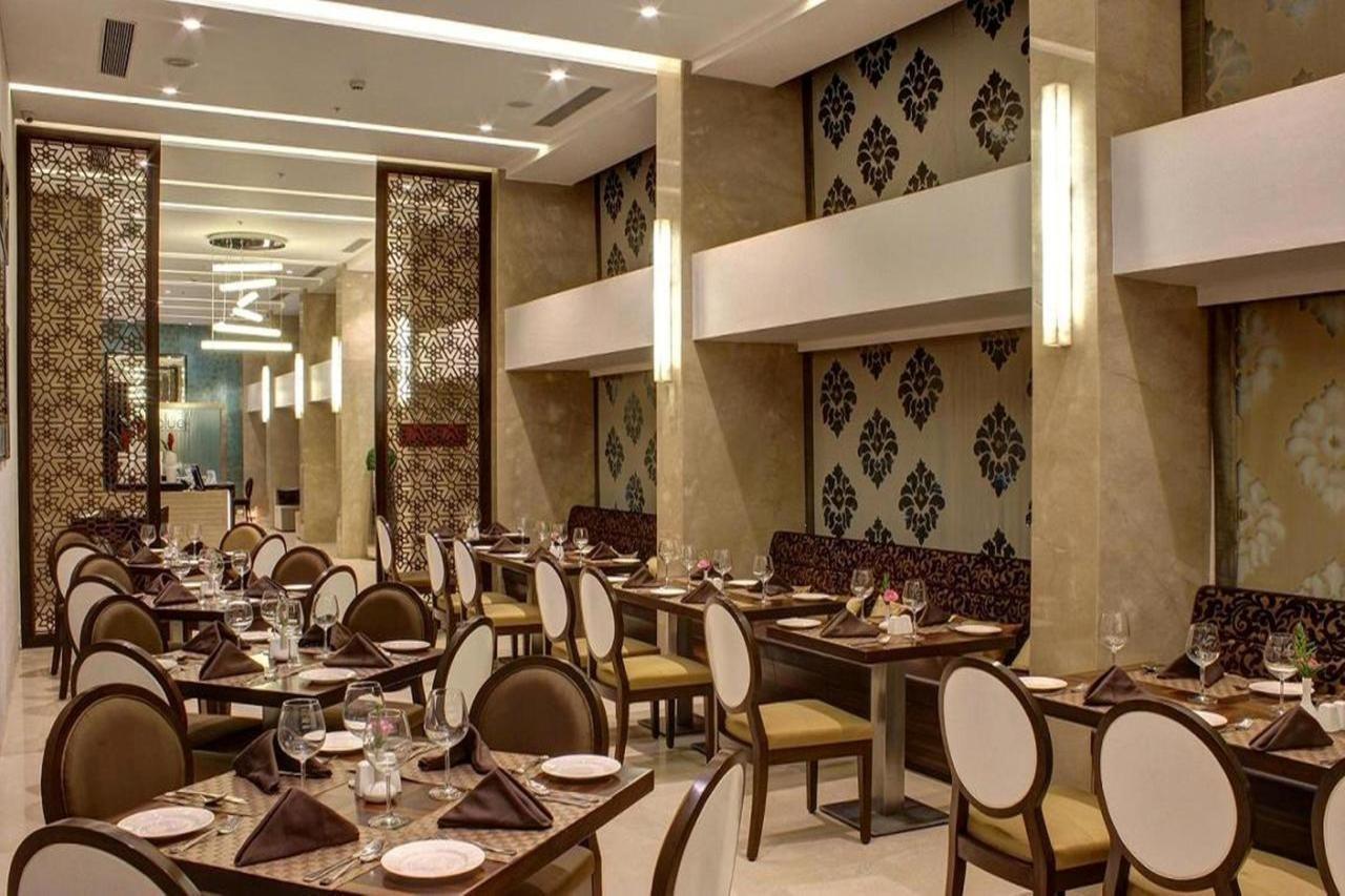 The Sahil Hotel Мумбай Екстериор снимка