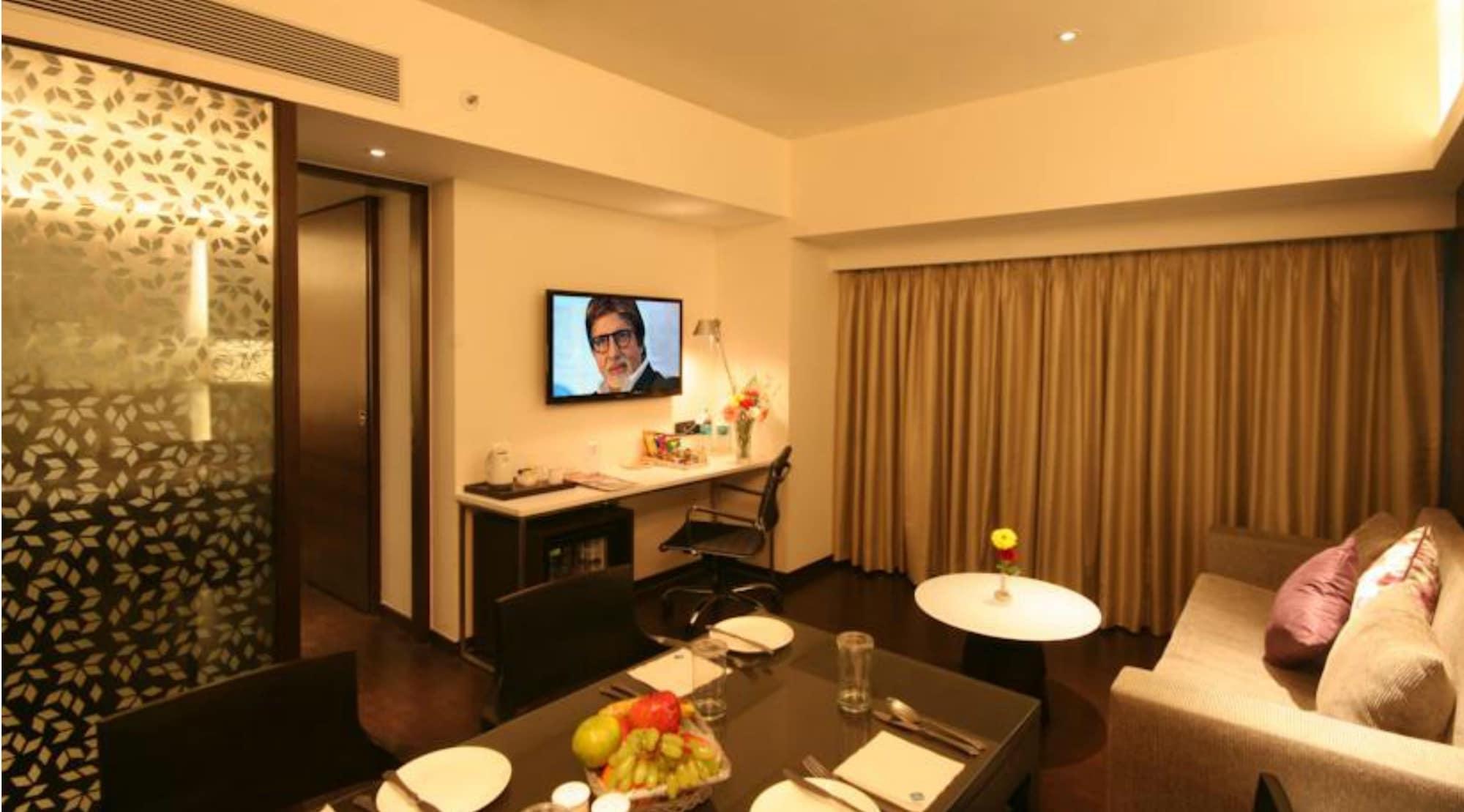 The Sahil Hotel Мумбай Екстериор снимка