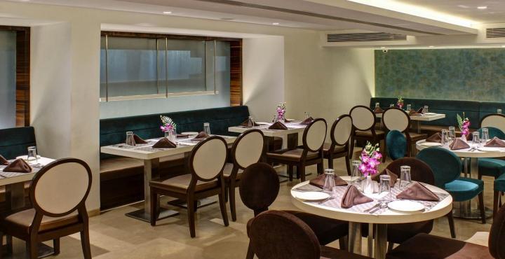 The Sahil Hotel Мумбай Екстериор снимка